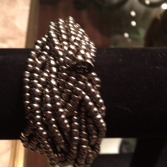 Jewelry - Picture 2 of 5